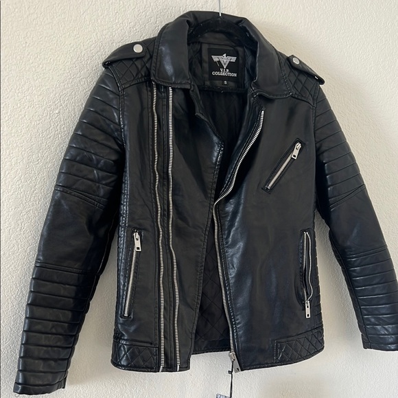 V.I.P COLLECTION MEN Black Jacket SIZE S - Picture 2 of 16
